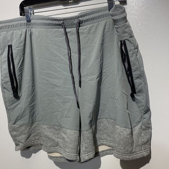 Men’s Hunter Gray Shorts size XL - Picture 3 of 8